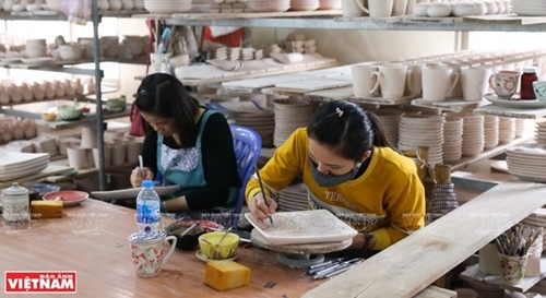 Hanoi to boost export of craft products