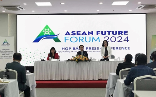 Vietnam hosts ASEAN Future Forum for first time