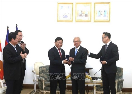 Delegations extend greetings to Cambodia on Chol Chnam Thmey