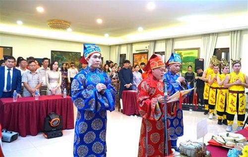 Overseas Vietnamese in Malaysia mark Hung Kings Commemoration Day