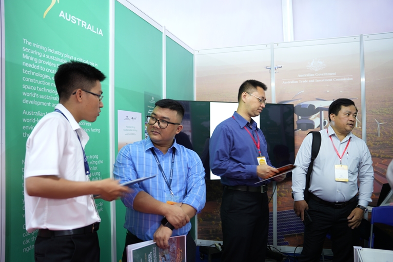 Australian mining companies seek sustainable cooperation in Vietnam