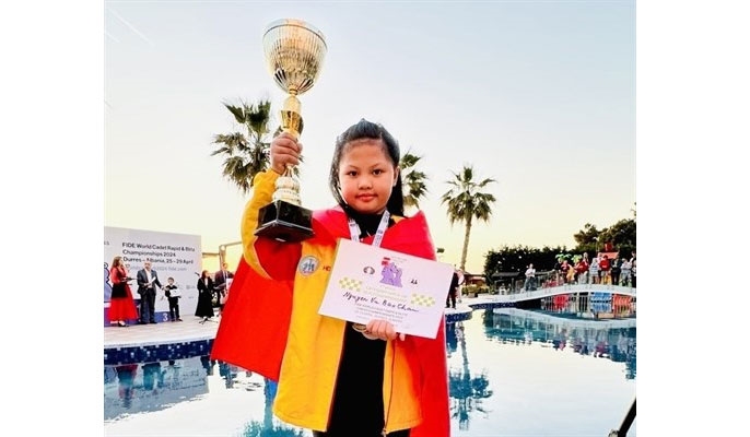 Chau champions at world of chess for cadet