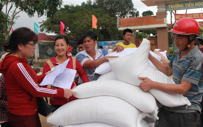 Rice to be granted to school children in extremely disadvantaged communes