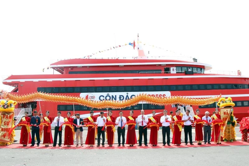 Ho Chi Minh City to Con Dao by high-speed boat takes over 4 hours