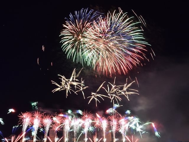 Many attractions at Da Nang International Fireworks Festival 2024