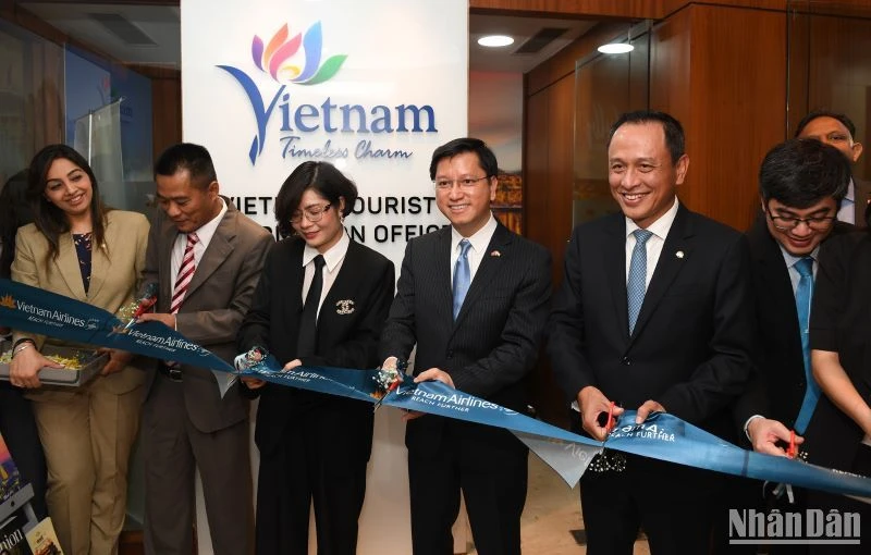 Vietnam Airlines officially launches wide-body aircraft on Indian routes