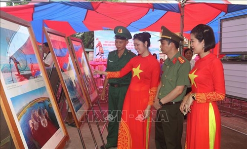 Exposition Hoang Sa, Truong Sa du Vietnam - Preuves historiques et juridiques à Cao Bang