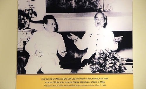 L amitié lao-vietnamienne à travers 500 précieux documents