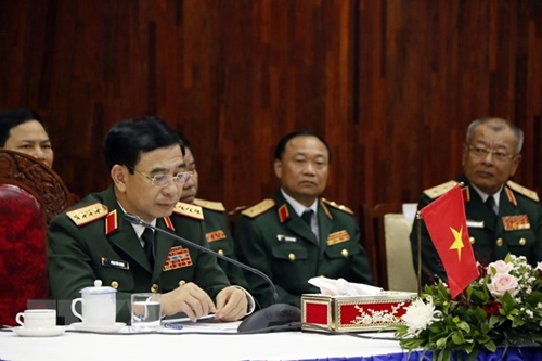 Le Vietnam, le Laos et le Cambodge promeuvent la coopération dans la défense