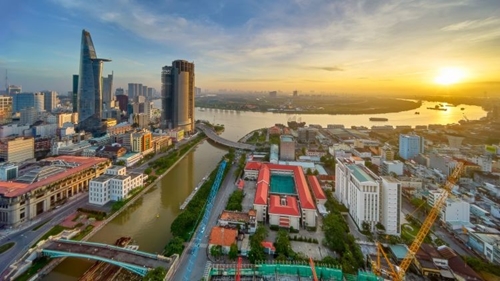 Le Vietnam devient un rare point lumineux économique