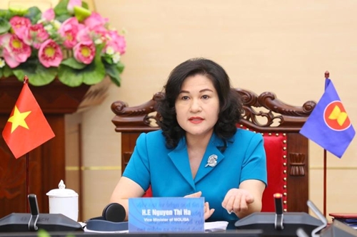 Le Vietnam s engage à promouvoir l égalité des sexes sur le marché du travail