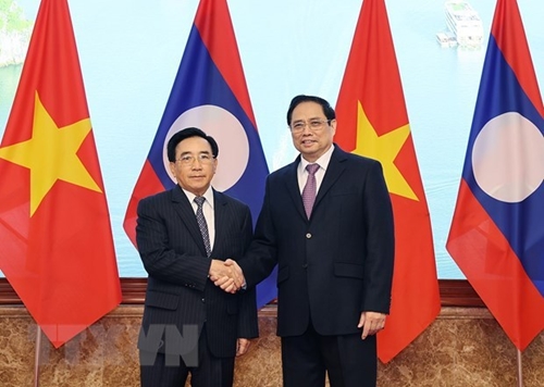 La revue lao Anou Mai exalte les relations Vietnam - Laos
