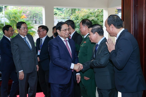 Le Parti et l État s’intéressent toujours à la communauté vietnamienne d outre-mer