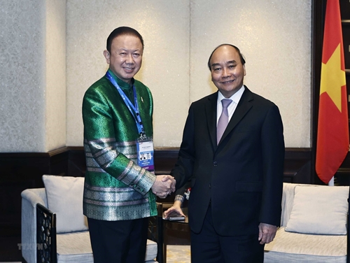 Le président Nguyên Xuân Phuc reçoit le président de l Association d amitié Thaïlande-Vietnam