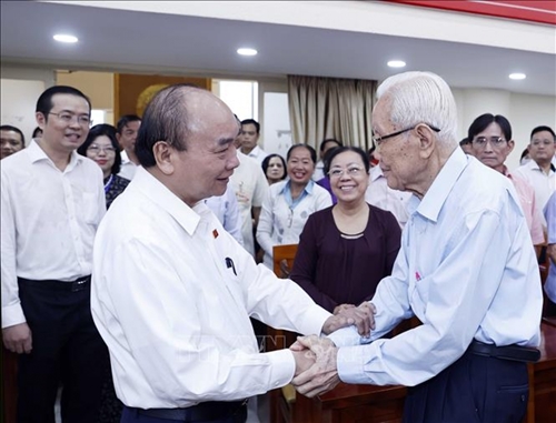 Le chef de l’État rencontre les électeurs de Ho Chi Minh-Ville