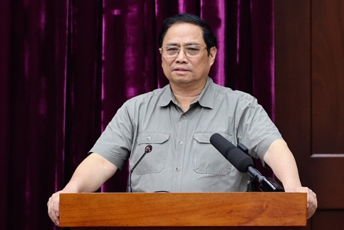 Le Premier ministre exhorte Vinh Long à redoubler d’efforts pour exploiter son potentiel