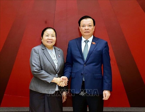Hanoï échange des expériences avec le Laos dans l’édification du Parti