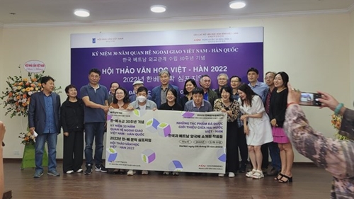 Le Vietnam et la République de Corée favorisent les relations littéraires