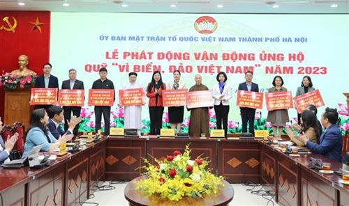 Hanoi près de 1,4 million de dollars mobilisés pour le Fonds Pour la mer et les îles de la Patrie