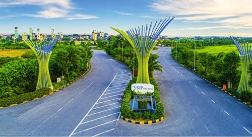 Bac Ninh aura bientôt une usine de composants électroniques et semi-conducteurs de 400 millions d’USD