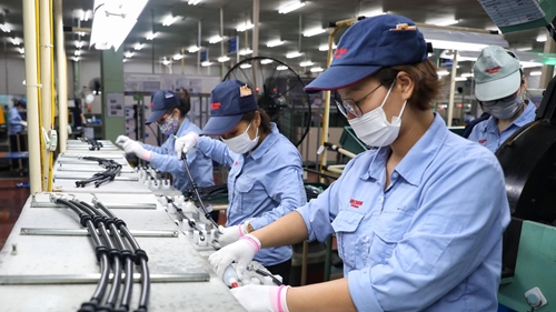 Asia Times le Vietnam parmi les économies à la croissance la plus rapide