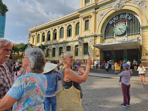 Hô Chi Minh-Ville attire de plus en plus les visiteurs étrangers