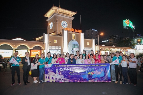 Semaine du tourisme de HCM-Ville lancement de produits de tourisme nocturne