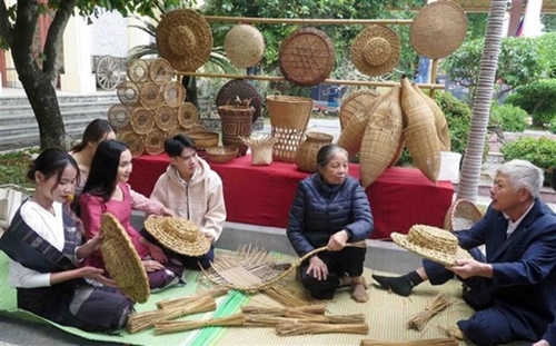 Exposition sur l artisanat de l ASEAN à Thai Nguyên