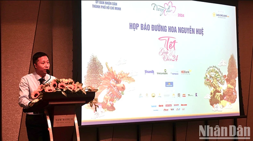 Annonce de nouvelles fonctionnalités de la rue des fleurs Nguyen Hue pour l Année du Dragon 2024