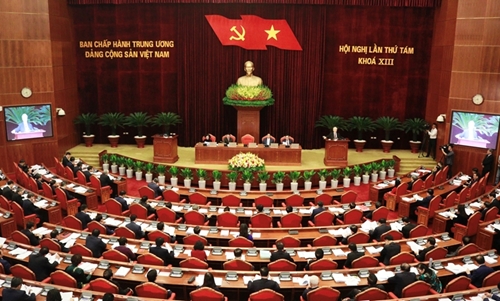 Des experts étrangers font l éloge du rôle du Parti communiste du Vietnam