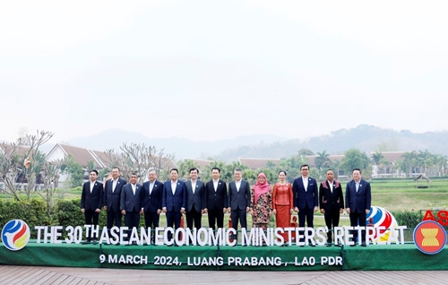 L ASEAN renforce sa coopération économique
