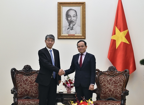 L AIEA s engage à renforcer sa coopération avec le Vietnam