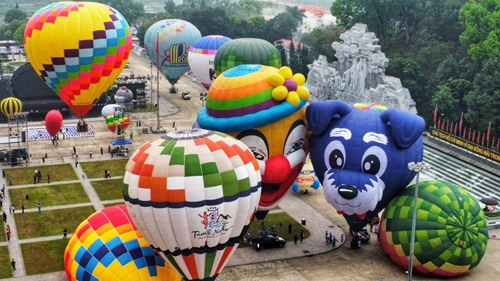 Le 3e festival international de montgolfières se tiendra à Tuyen Quang