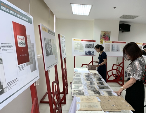 De nombreux documents d archives originaux sur la campagne de Dien Bien Phu dévoilés