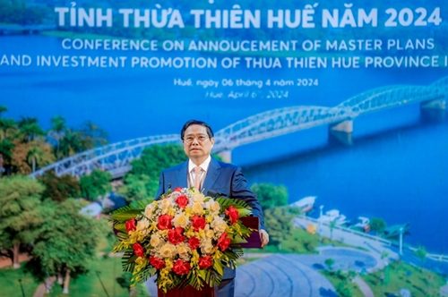 Le Premier ministre appelle Thua Thien-Hue à promouvoir son potentiel et ses atouts