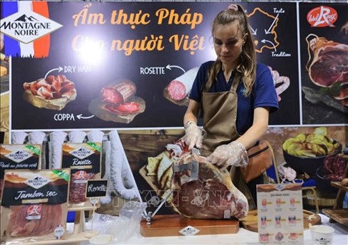 Ouverture du festival culinaire «Balade en France» 2024 à Hanoï