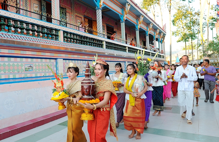 Coutumes de la fête Chol Chnam Thmay du peuple khmer