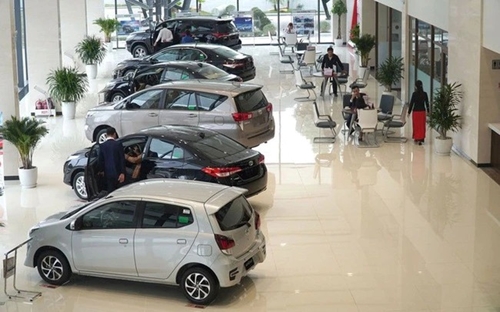 Les Vietnamiens ont acheté près de 32 000 voitures en mars