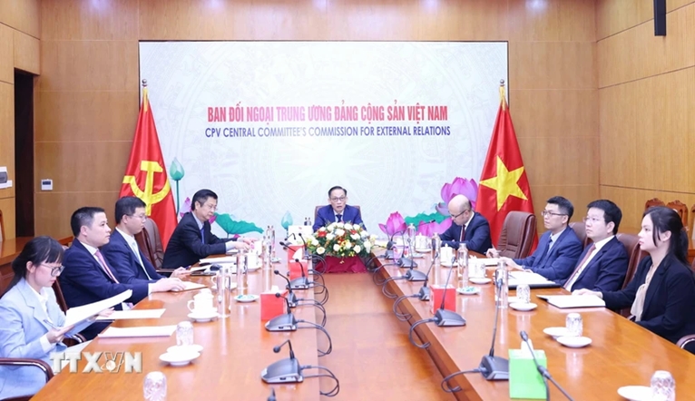 Renforcement de la coopération multiforme entre le Vietnam et l Algérie
