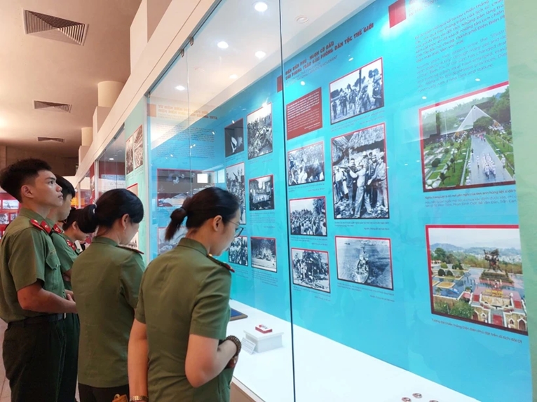 Une exposition met en lumière l importance de la Victoire de Dien Bien Phu