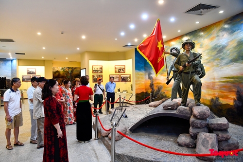 Musée de la Victoire historique de Dien Bien Phu - une destination significative en mai