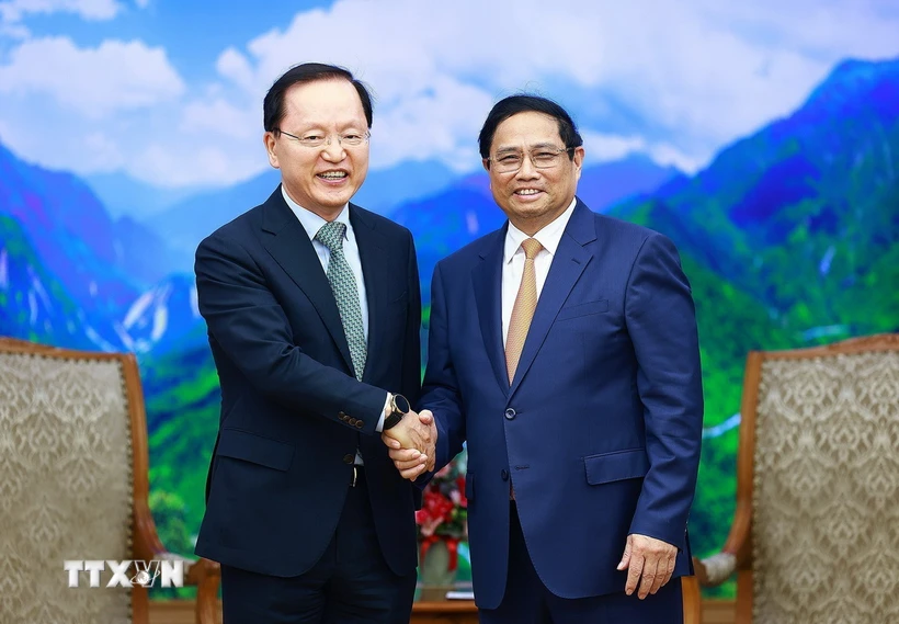 Le Premier ministre exhorte Samsung à faire du Vietnam sa base stratégique de production