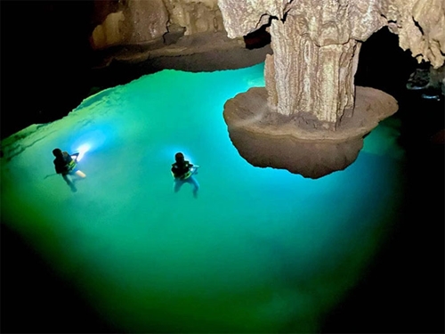 Un mystérieux lac suspendu découvert à Phong Nha-Ke Bang