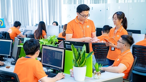 À l’étranger, les TIC du Vietnam affichent un chiffre d’affaires de 7,5 milliards de dollars