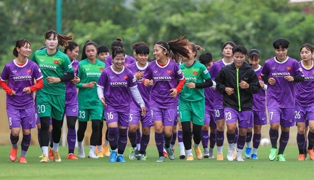 越南女足队启程前往法国进行集训