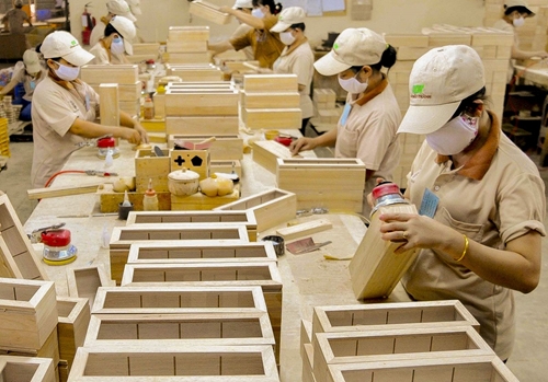 越南的木材和木制品远销世界110个国家和地区