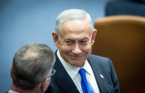 内塔尼亚胡宣誓就任以色列总理