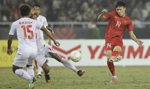 2022年东南亚足球锦标赛：越南队3 0大胜缅甸队