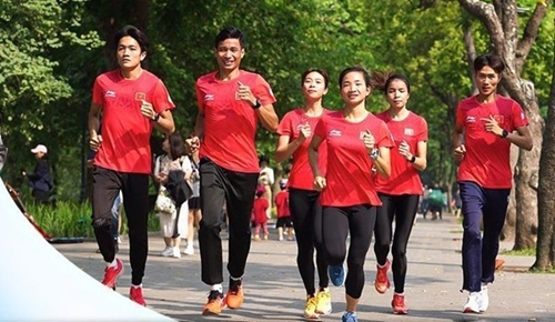 第19届亚运会的跑步活动在北宁举行