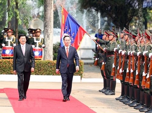 越南国家主席武文赏访老的欢迎仪式隆重举行（组图）